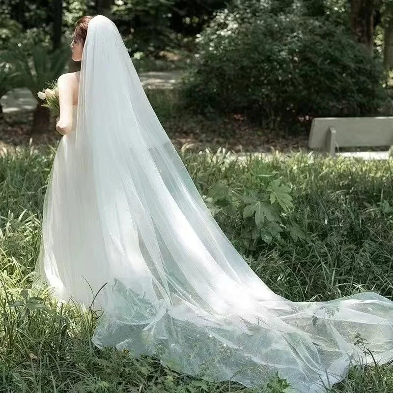 Two-Layer Cut Edge Bridal Veil With Extra Long Train