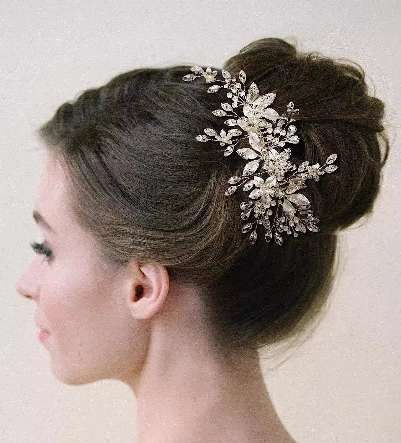 Handmade Pearl Flower Bridal Hair Comb – Silver Crystal Wedding Clip