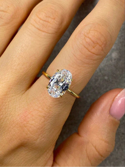 Gorgeous Shiny Oval Zircon 925 Sterling Silver Ring