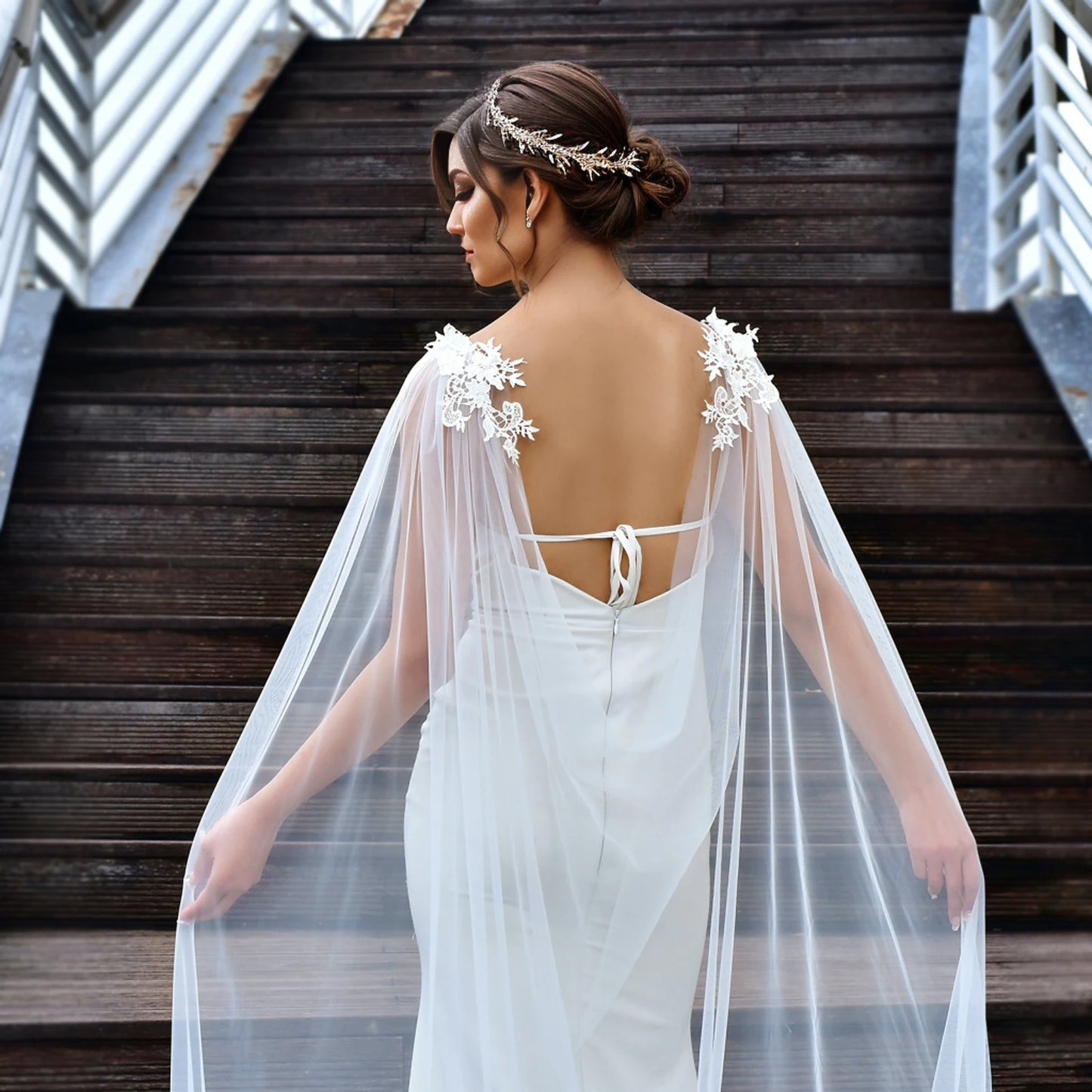 Wedding Bolero Bridal Cape Veil Wedding Accessories Long Cloak Shawl Soft Evening Cape Jacket Spanish Embroidered Shawls GP14