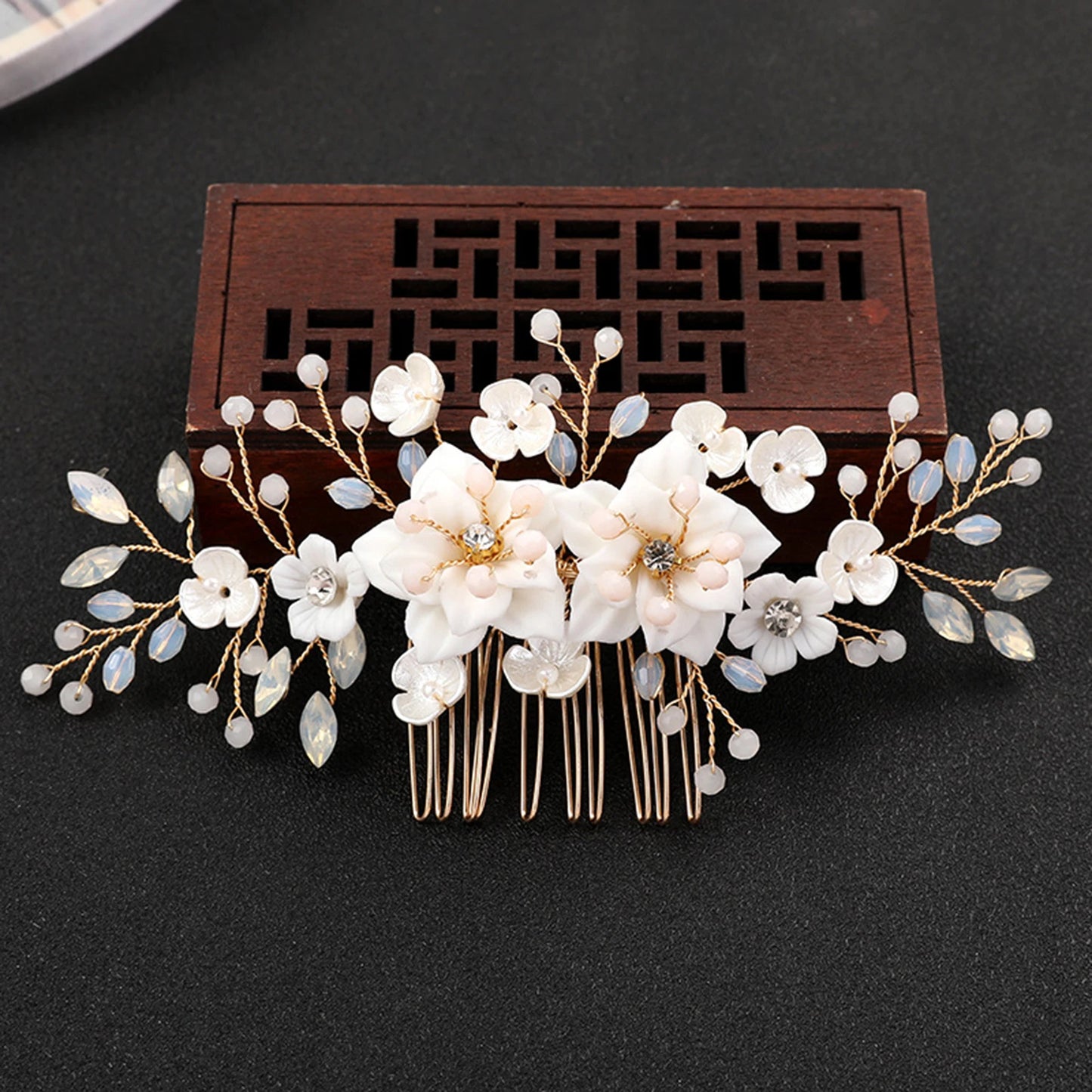Handmade Pearl Flower Bridal Hair Comb – Silver Crystal Wedding Clip