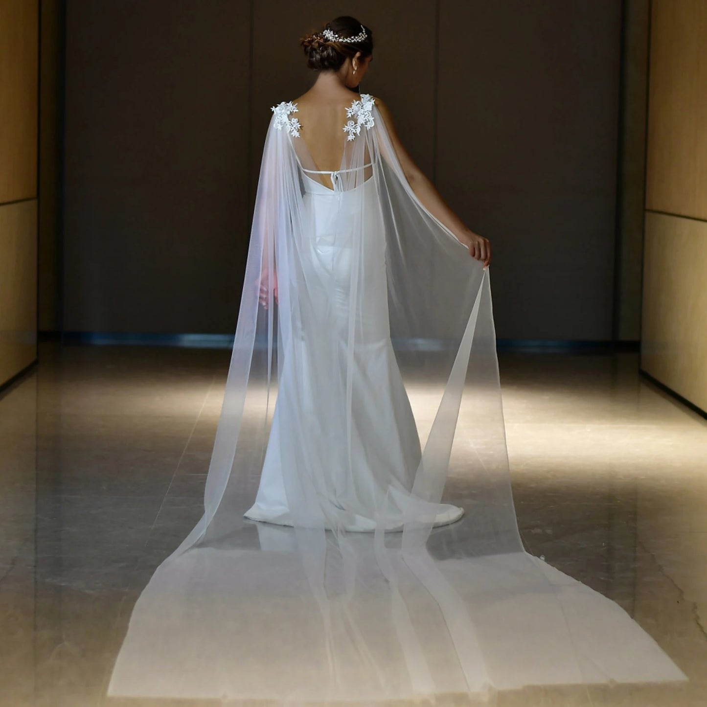 Wedding Bolero Bridal Cape Veil Wedding Accessories Long Cloak Shawl Soft Evening Cape Jacket Spanish Embroidered Shawls GP14