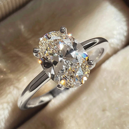 Gorgeous Shiny Oval Zircon 925 Sterling Silver Ring